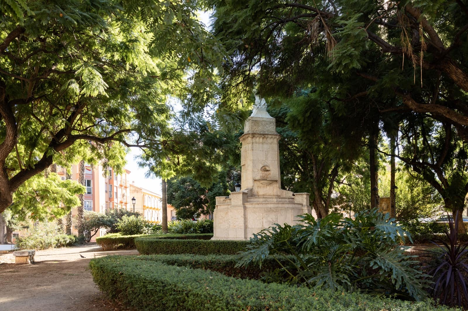 4 bedroom Apartment for sale in Malaga city with garage - € 695,000 (Ref: 10180921)