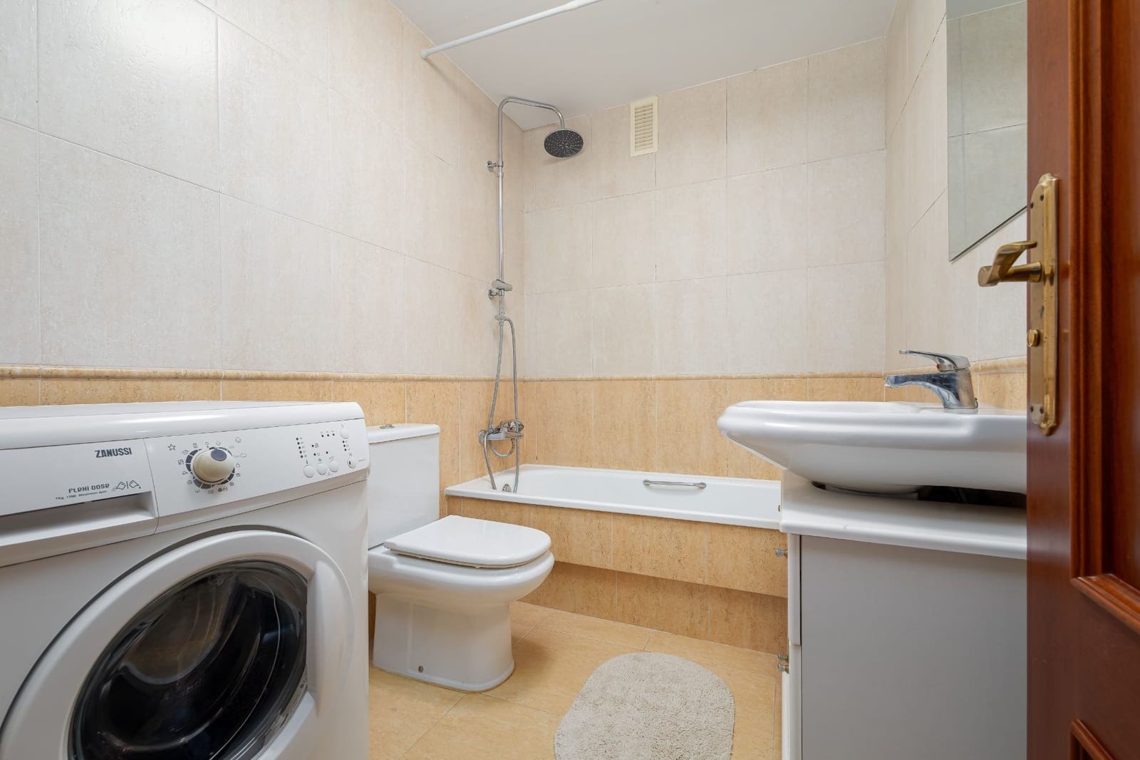 2 soverom Leilighet til salgs i Fuengirola med svømmebasseng garasje - € 359 000 (Ref: 10181969)