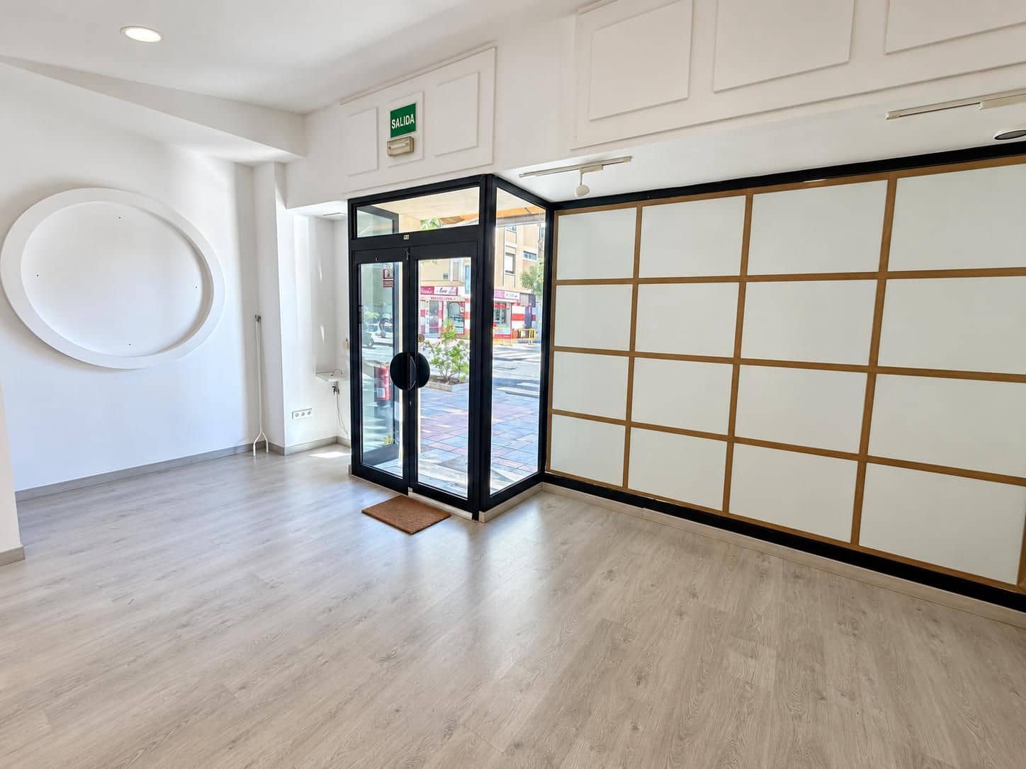 4 soverom Kommersiell til leie i Fuengirola - € 1 500 (Ref: 10183255)