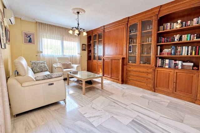 3 sovrum Lägenhet till salu i Centro ciudad, Fuengirola med garage - 437 000 € (Ref: 10183480)