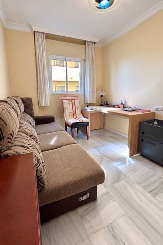 3 sovrum Lägenhet till salu i Centro ciudad, Fuengirola med garage - 437 000 € (Ref: 10183480)