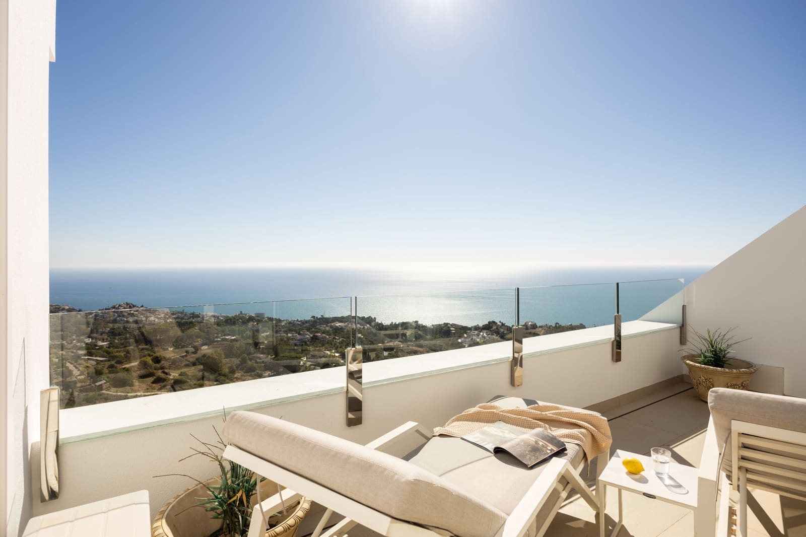 3 soverom Leilighet til salgs i Benalmadena med svømmebasseng garasje - € 1 195 000 (Ref: 10185948)