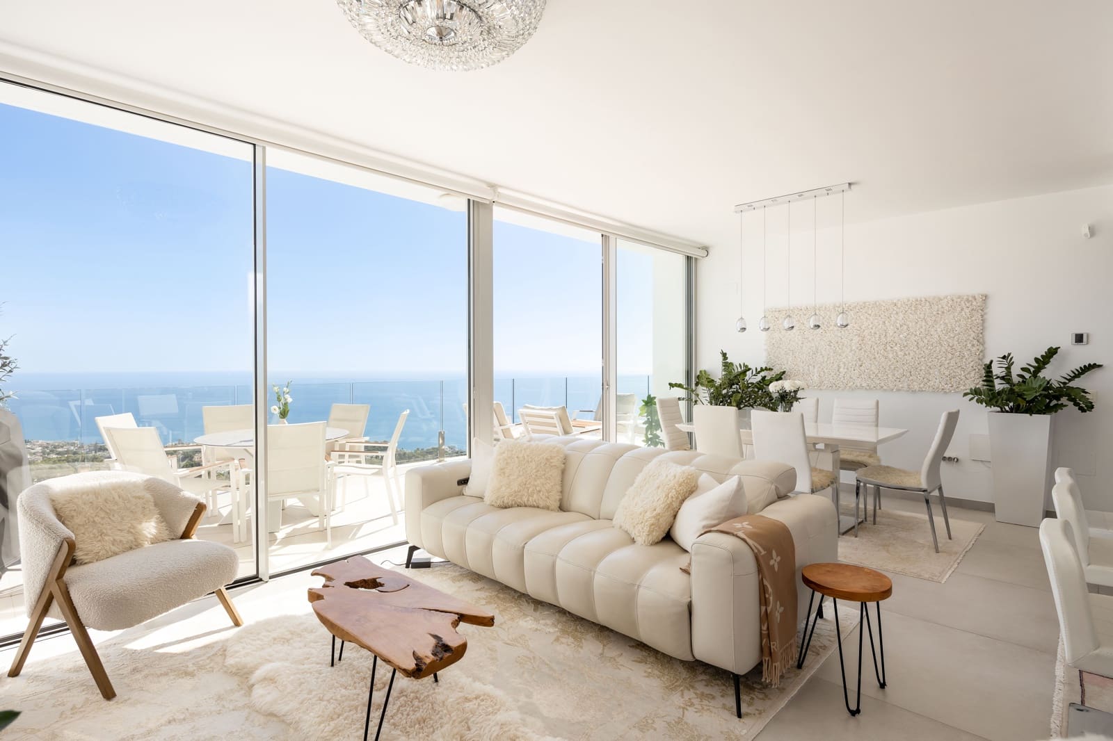 3 soverom Leilighet til salgs i Benalmadena med svømmebasseng garasje - € 1 195 000 (Ref: 10185948)