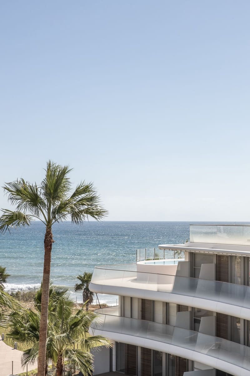 3 Zimmer Apartment zu verkaufen in Estepona mit Pool - 1.322.000 € (Ref: 5547443)