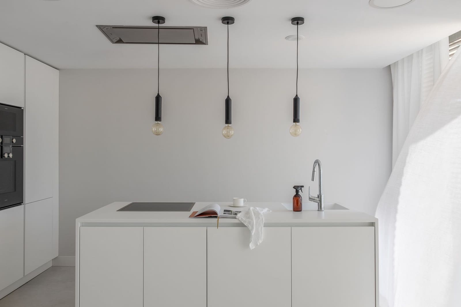 4 Zimmer Apartment zu verkaufen in Estepona mit Pool - 1.342.000 € (Ref: 5547445)