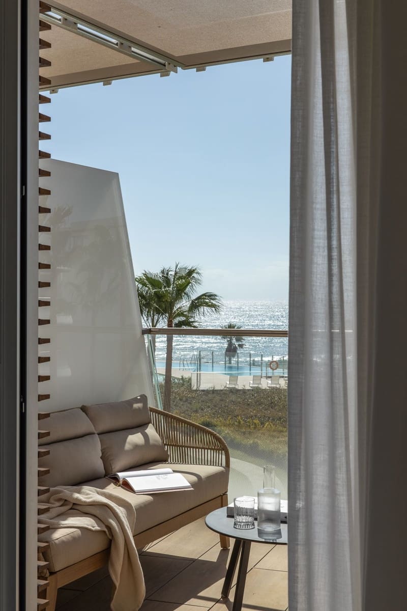 4 Zimmer Apartment zu verkaufen in Estepona mit Pool - 1.342.000 € (Ref: 5547445)