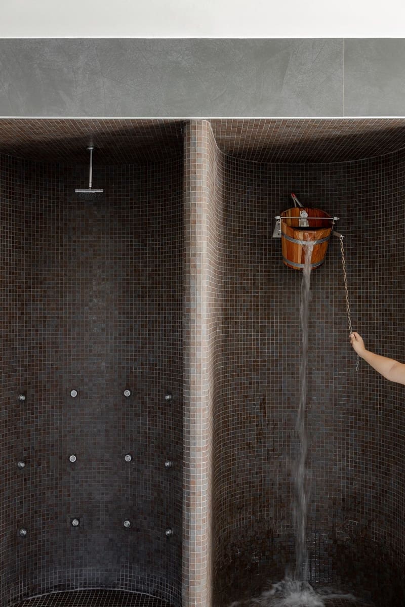 4 Zimmer Apartment zu verkaufen in Estepona mit Pool - 1.342.000 € (Ref: 5547445)