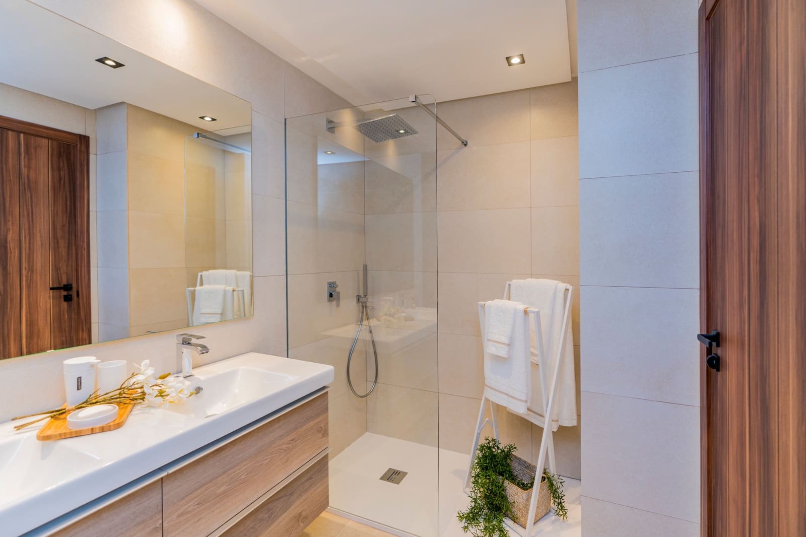 3 soveværelse Penthouse til salg i Marbella med swimmingpool - € 950.000 (Ref: 6606487)