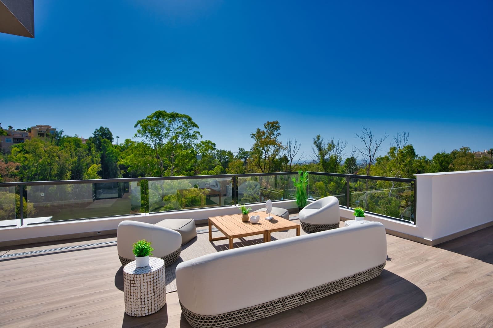 3 soveværelse Penthouse til salg i Marbella med swimmingpool - € 950.000 (Ref: 6606487)