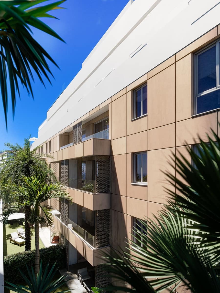 Apartamento de 2 habitaciones en Benalmádena en venta con piscina - 339.995 € (Ref: 6678312)