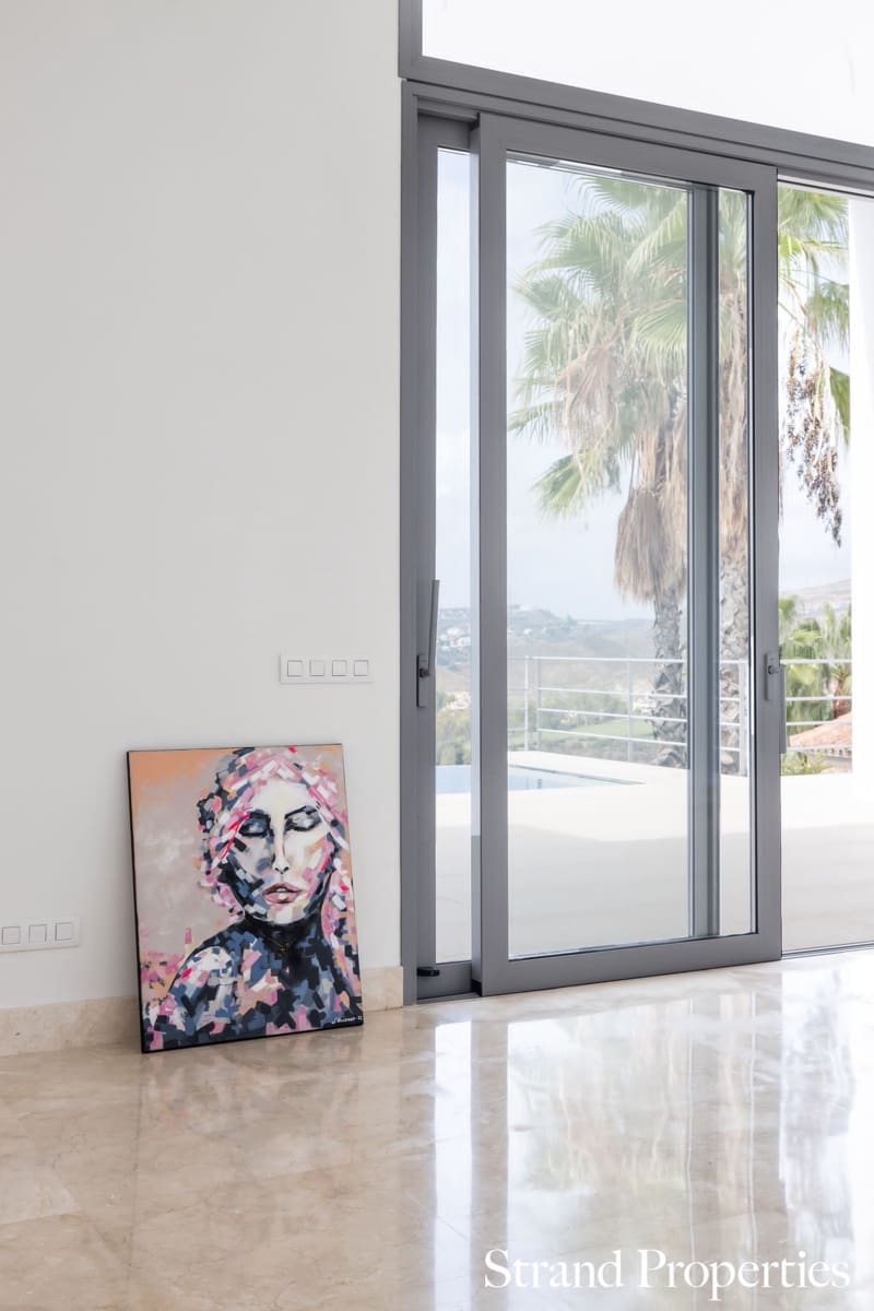 4 soveværelse Villa til salg i Benahavis med swimmingpool - € 2.200.000 (Ref: 6767646)