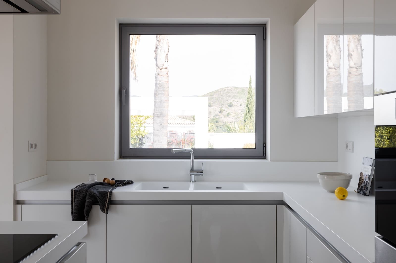 4 soveværelse Villa til salg i Benahavis med swimmingpool - € 2.200.000 (Ref: 6767646)