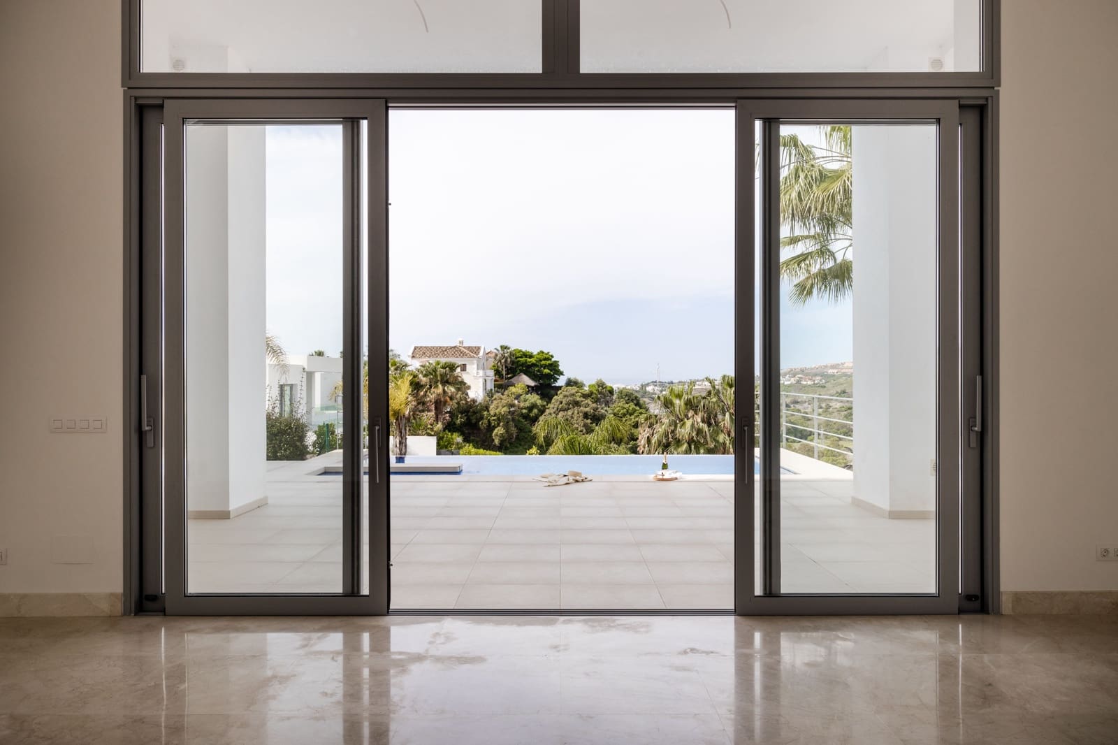 4 soveværelse Villa til salg i Benahavis med swimmingpool - € 2.200.000 (Ref: 6767646)