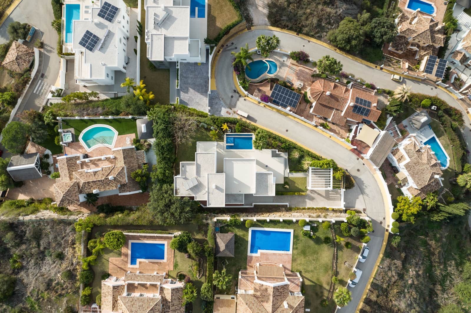 4 soveværelse Villa til salg i Benahavis med swimmingpool - € 2.200.000 (Ref: 6767646)