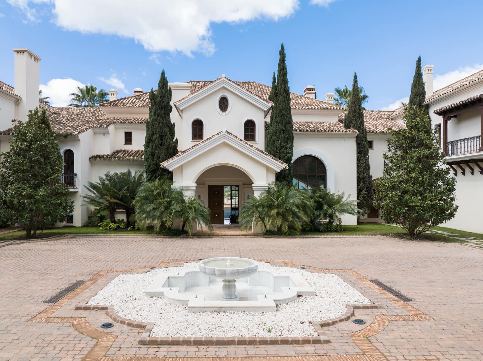 10 soveværelse Villa til salg i Benahavis med swimmingpool - € 11.800.000 (Ref: 6794291)