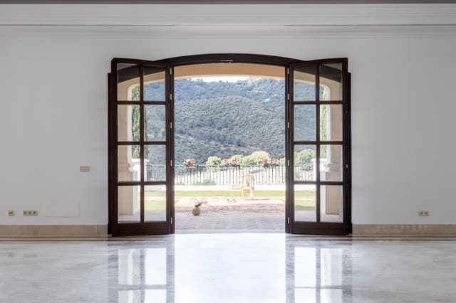 10 makuuhuone Huvila myytävänä paikassa La Zagaleta - El Madroñal, Benahavís mukana uima-altaan - 11 800 000 € (Ref: 6794291)