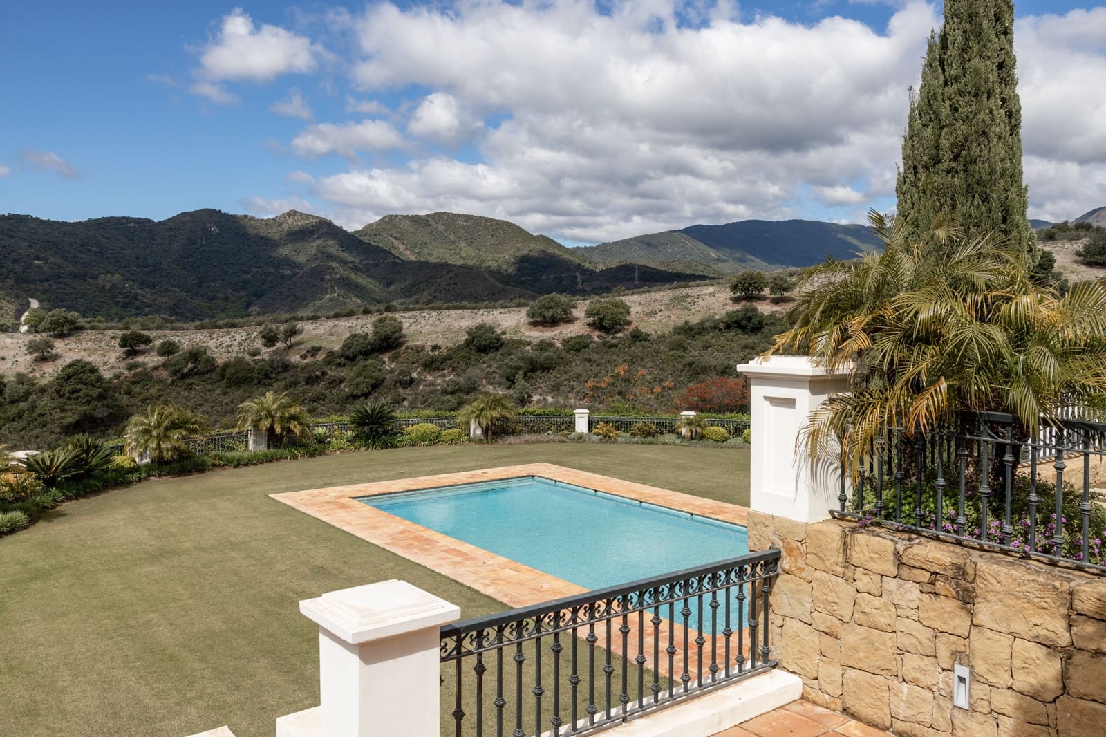 10 soveværelse Villa til salg i Benahavis med swimmingpool - € 11.800.000 (Ref: 6794291)