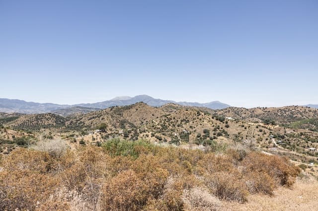 Hus til salgs i Coín - € 980 000 (Ref: 6910975)