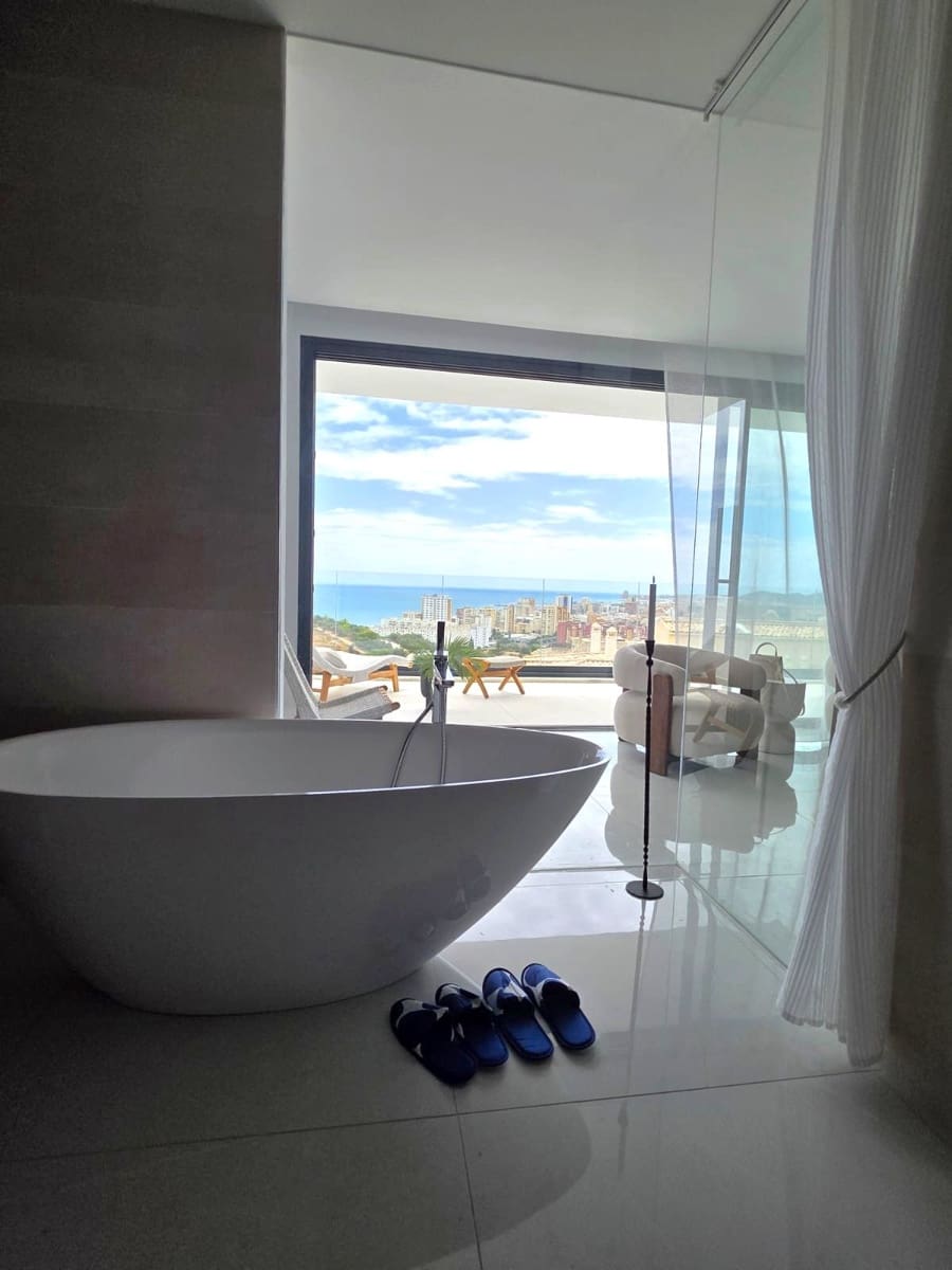 4 soveværelse Semi-Rækkehus til salg i Fuengirola med swimmingpool - € 1.460.000 (Ref: 7030336)