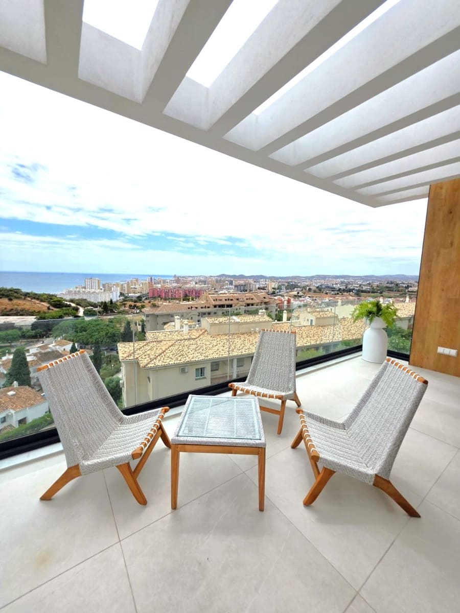 4 soveværelse Semi-Rækkehus til salg i Fuengirola med swimmingpool - € 1.460.000 (Ref: 7030336)