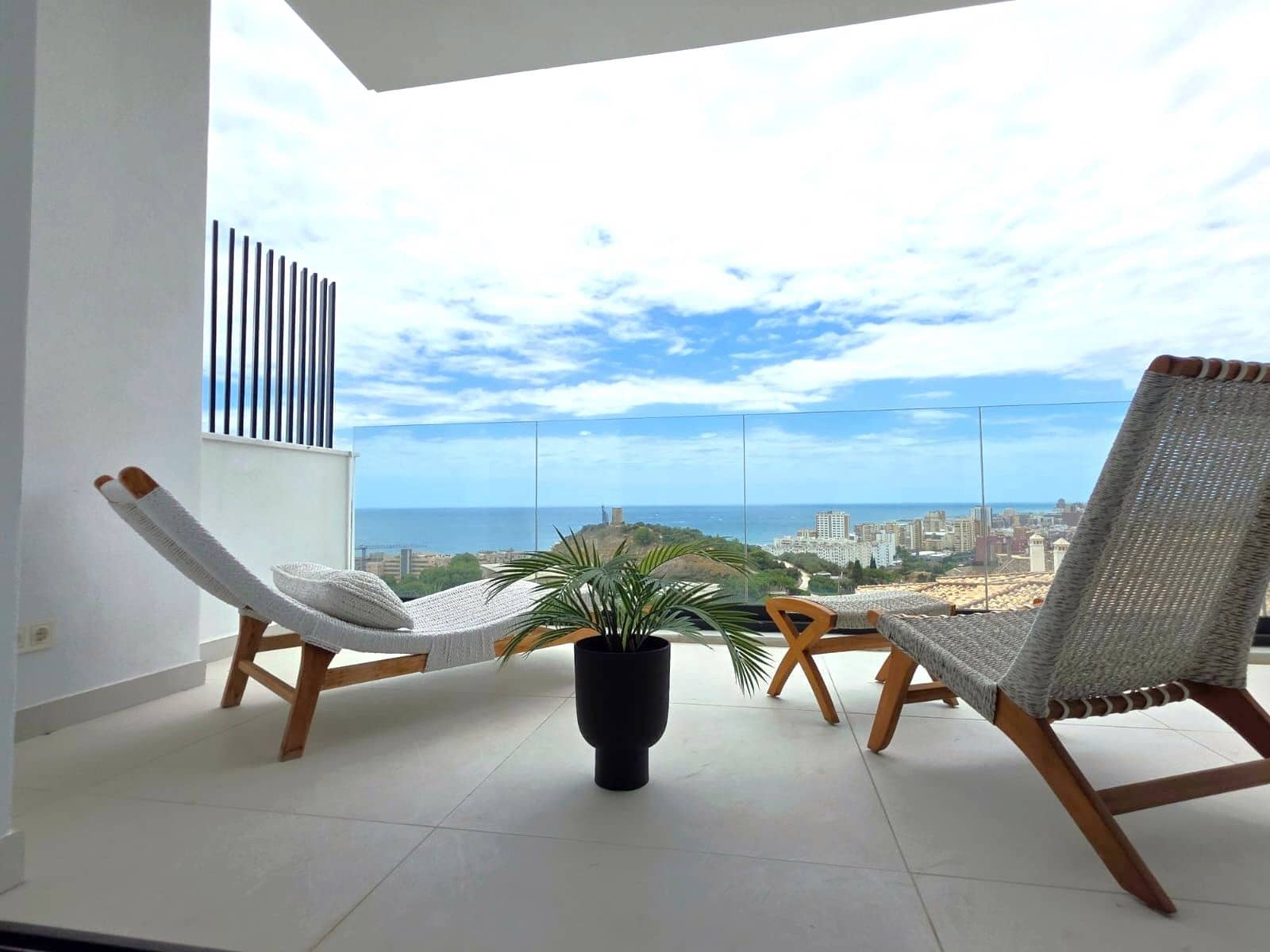 4 soveværelse Semi-Rækkehus til salg i Fuengirola med swimmingpool - € 1.460.000 (Ref: 7030336)