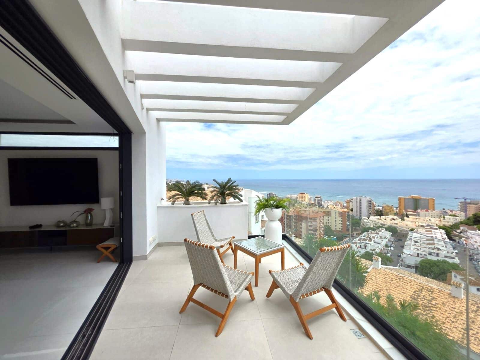 4 soveværelse Semi-Rækkehus til salg i Fuengirola med swimmingpool - € 1.460.000 (Ref: 7030336)