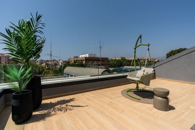 3 makuuhuone Kattohuoneisto myytävänä paikassa Zona Puerto Deportivo, Fuengirola mukana uima-altaan - 1 550 000 € (Ref: 7218964)