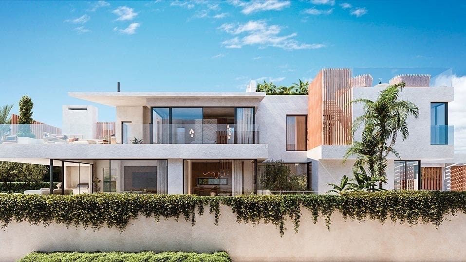 5 bedroom Villa for sale in Benalmadena with pool - € 2,050,000 (Ref: 7317772)