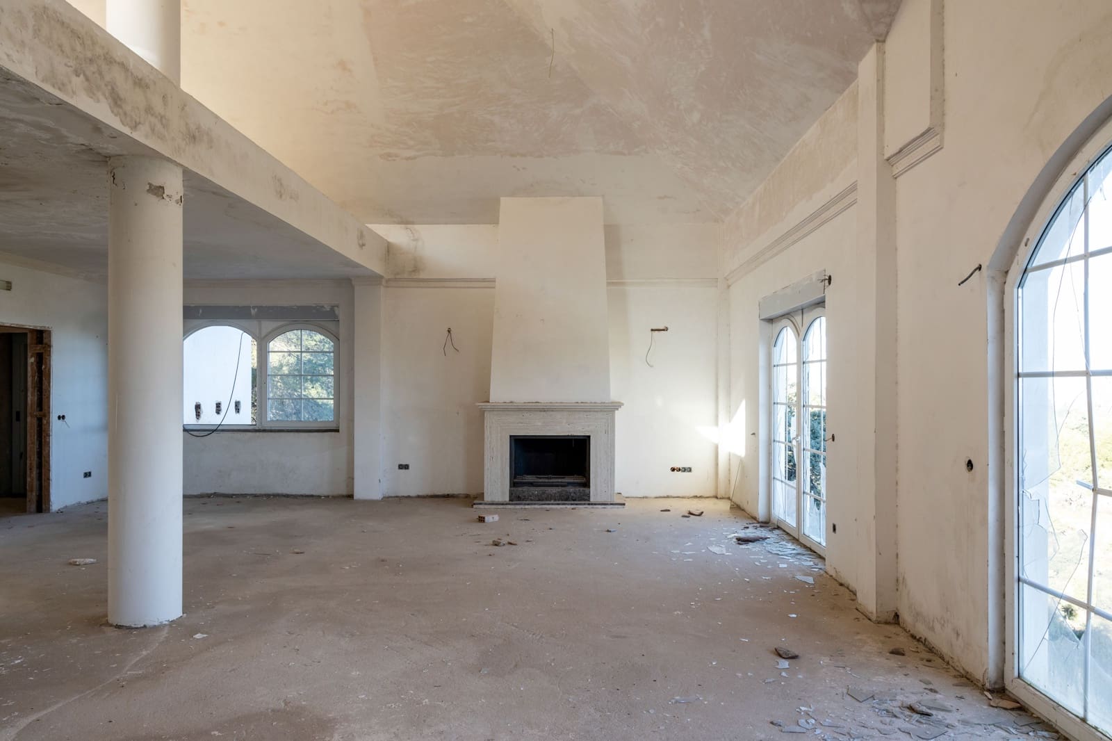 9 slaapkamer Villa te koop in Alhaurin el Grande met zwembad - € 875.000 (Ref: 7367198)