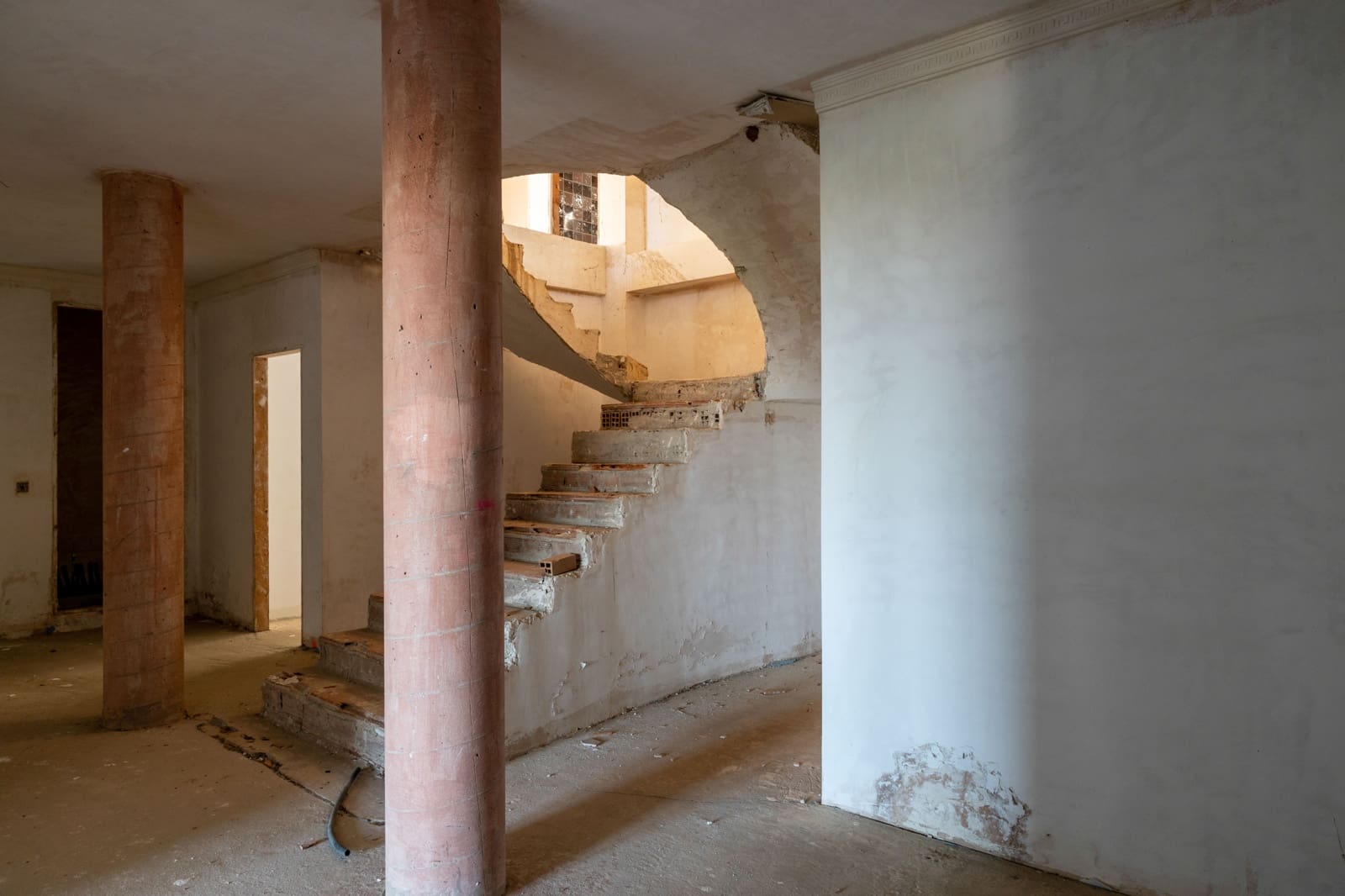 9 slaapkamer Villa te koop in Alhaurin el Grande met zwembad - € 875.000 (Ref: 7367198)