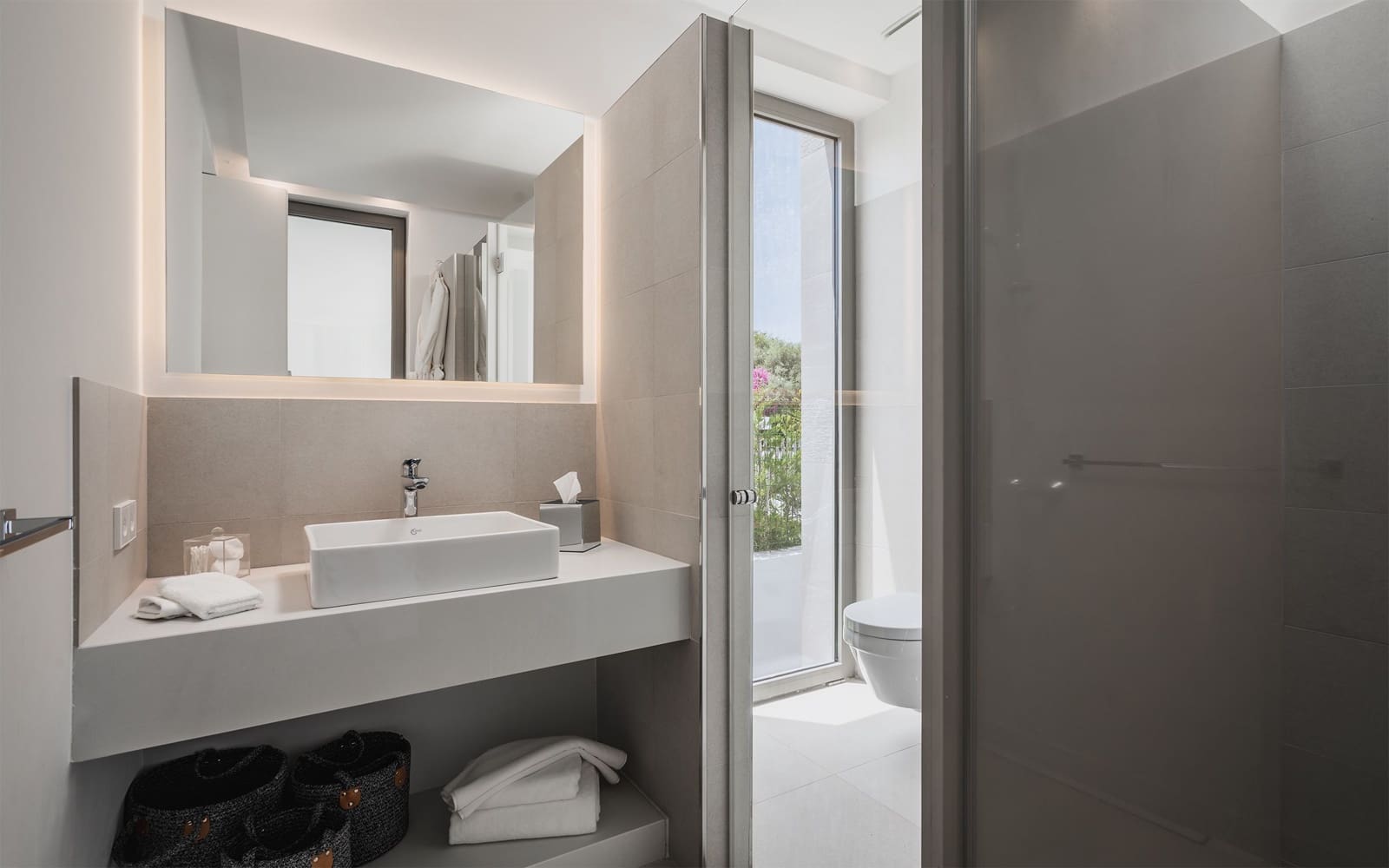 5 soveværelse Villa til salg i Estepona med swimmingpool - € 2.595.000 (Ref: 7423056)