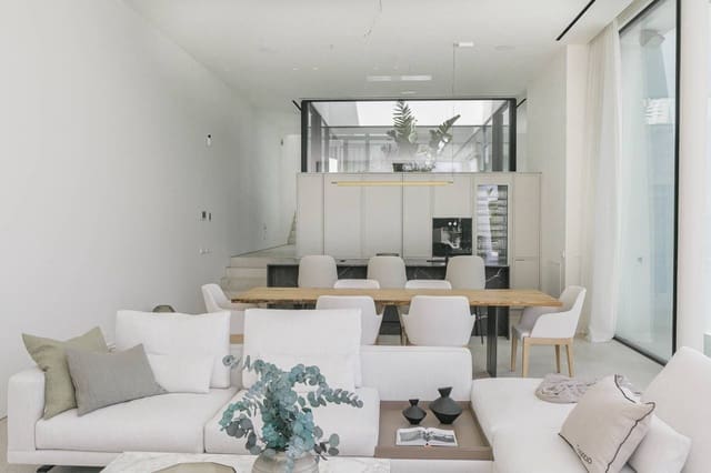 4 slaapkamer Villa te koop in Genova, Palma de Mallorca met zwembad - € 4.600.000 (Ref: 7435458)