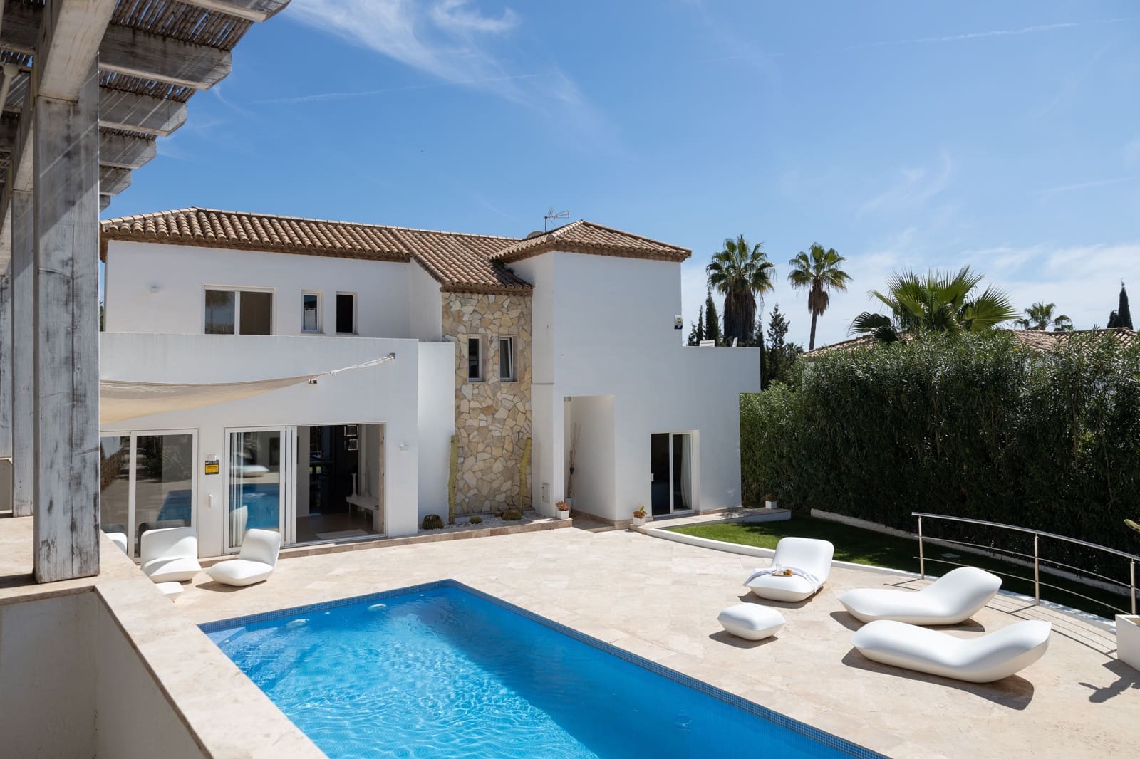 5 slaapkamer Villa te koop in Marbella met zwembad - € 2.490.000 (Ref: 7468939)