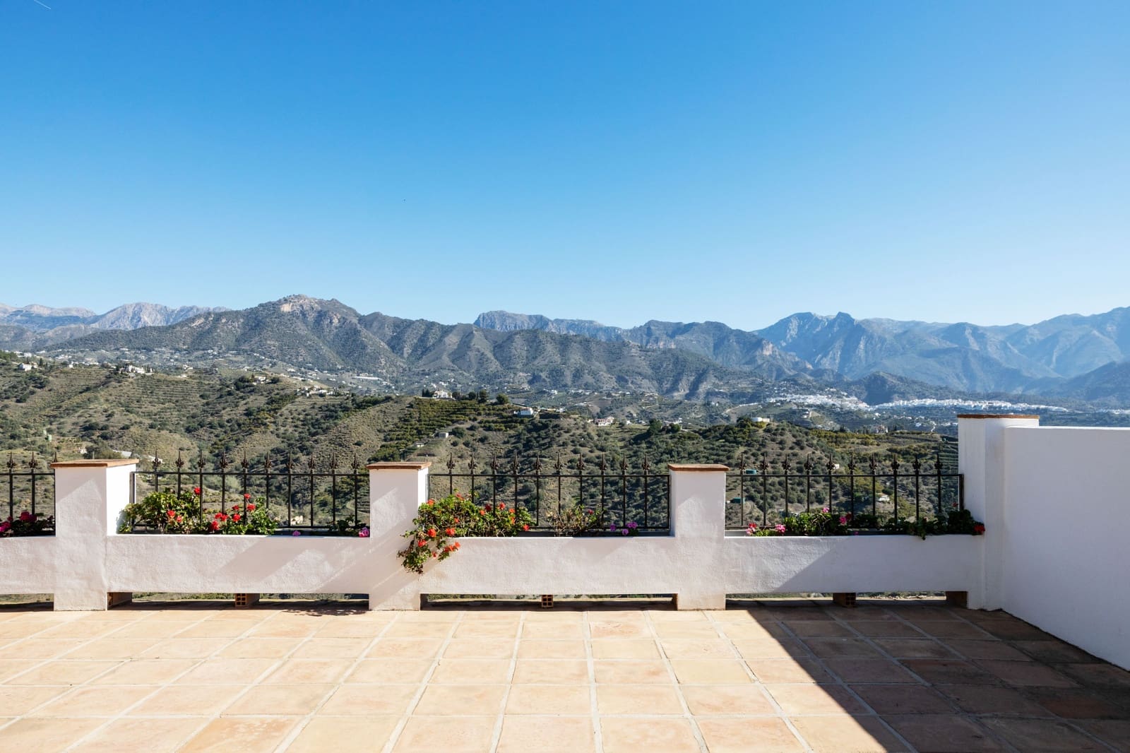 7 slaapkamer Villa te koop in Torrox met zwembad - € 880.000 (Ref: 7470591)