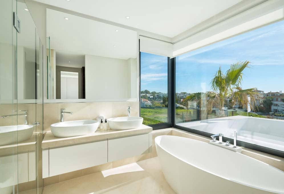 4 soveværelse Villa til salg i Estepona med swimmingpool - € 2.200.000 (Ref: 7527262)