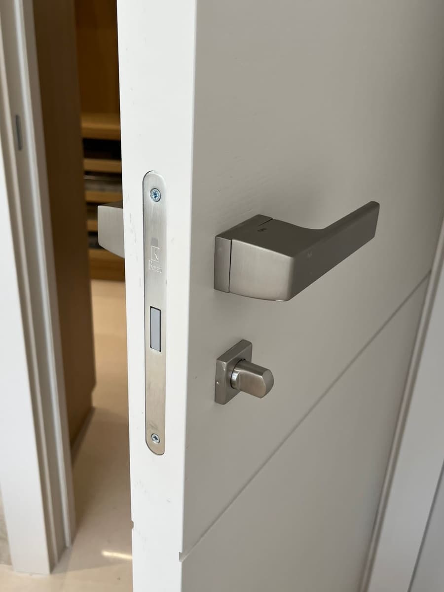 4 soveværelse Villa til salg i Estepona med swimmingpool - € 2.200.000 (Ref: 7527262)