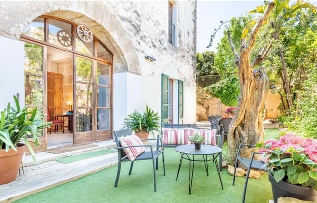 6 soverom Hus til salgs i Mancor de la Vall med svømmebasseng - € 1 250 000 (Ref: 7562037)