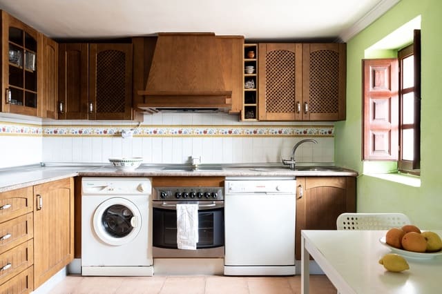 3 quarto Casa em Banda para venda em Cártama com piscina - 539 000 € (Ref: 7677332)