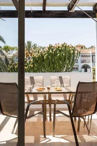 2 makuuhuone Huoneisto myytävänä paikassa El Velerín, Estepona mukana uima-altaan - 496 800 € (Ref: 7688769)