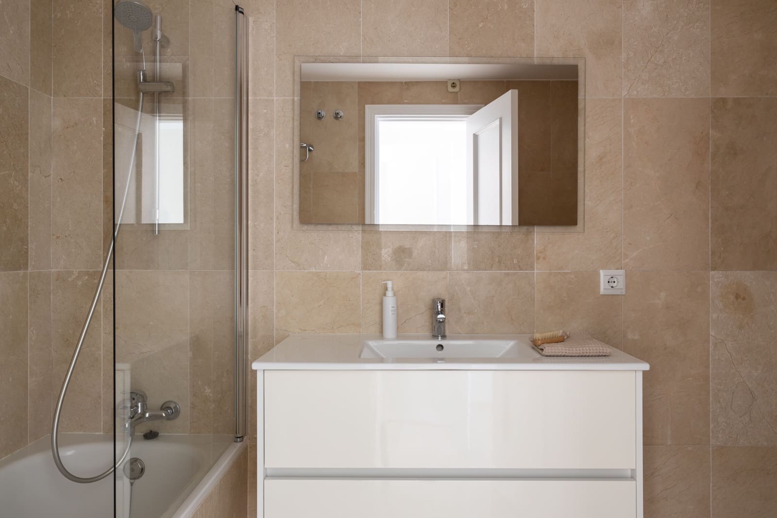 2 soveværelse Lejlighed til salg i Estepona med swimmingpool - € 496.800 (Ref: 7688769)