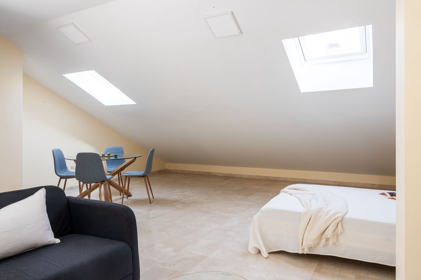 Penthouse te koop in Malaga stad - € 295.000 (Ref: 7740792)