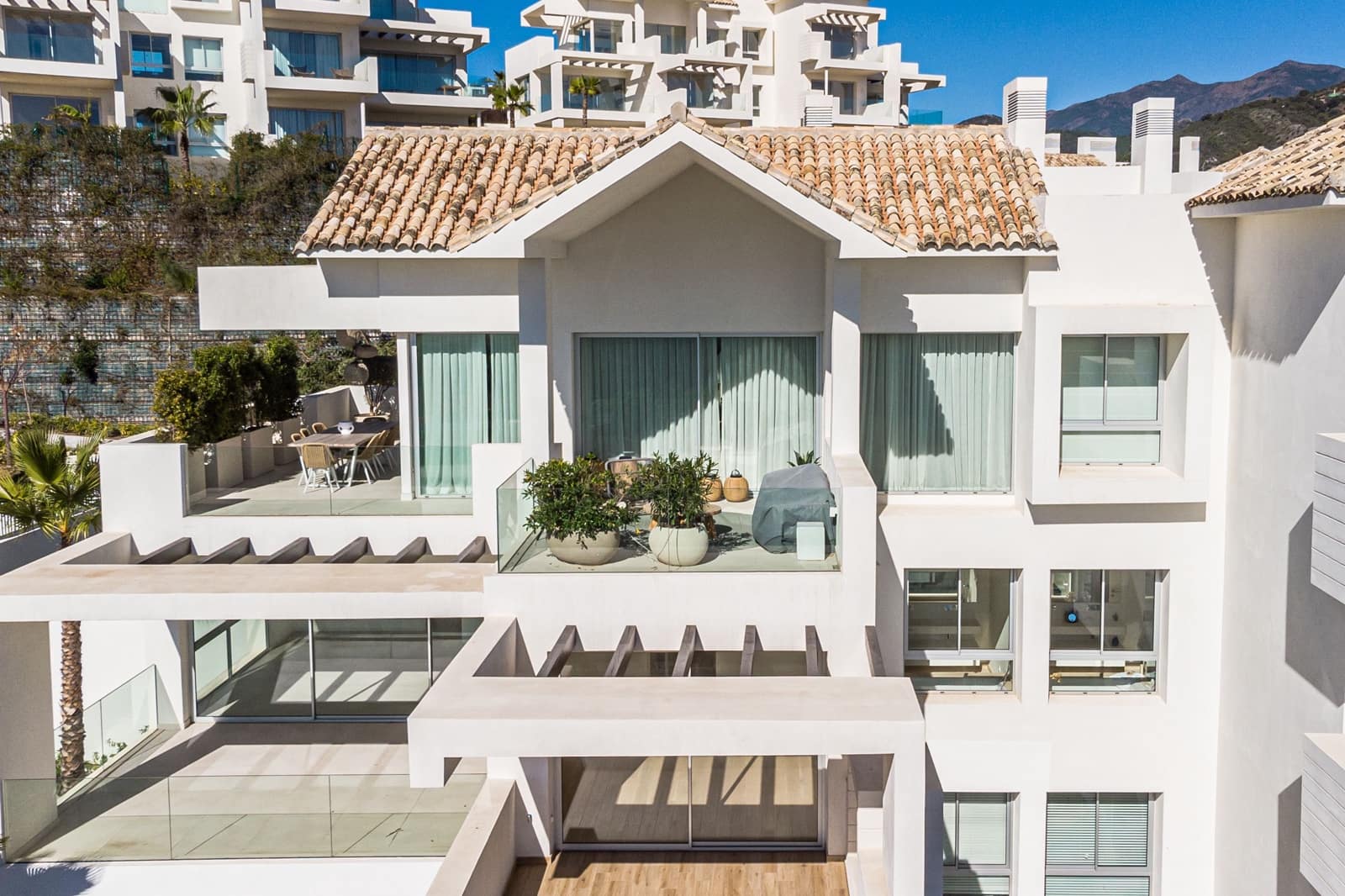 3 Zimmer Apartment zu verkaufen in Benahavis mit Pool - 1.450.000 € (Ref: 7760892)