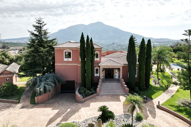 8 makuuhuone Maalaistalo myytävänä paikassa Coín mukana uima-altaan - 2 400 000 € (Ref: 7789549)