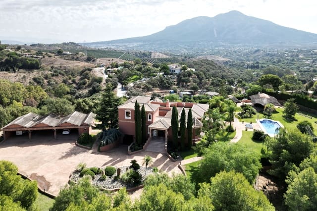 8 makuuhuone Maalaistalo myytävänä paikassa Coín mukana uima-altaan - 2 400 000 € (Ref: 7789549)