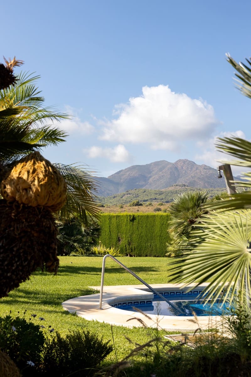 8 soveværelse Finca/Landehus til salg i Coin med swimmingpool - € 2.400.000 (Ref: 7789549)