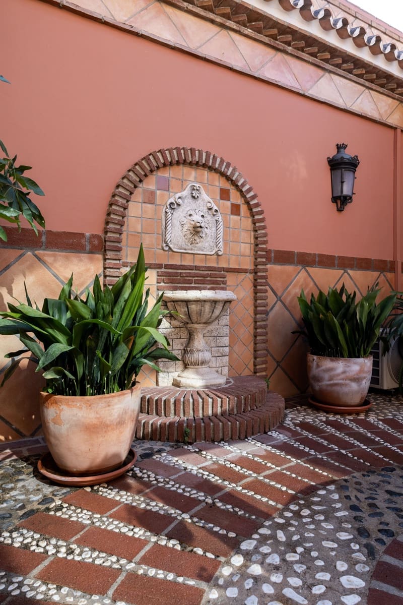 8 soveværelse Finca/Landehus til salg i Coin med swimmingpool - € 2.400.000 (Ref: 7789549)