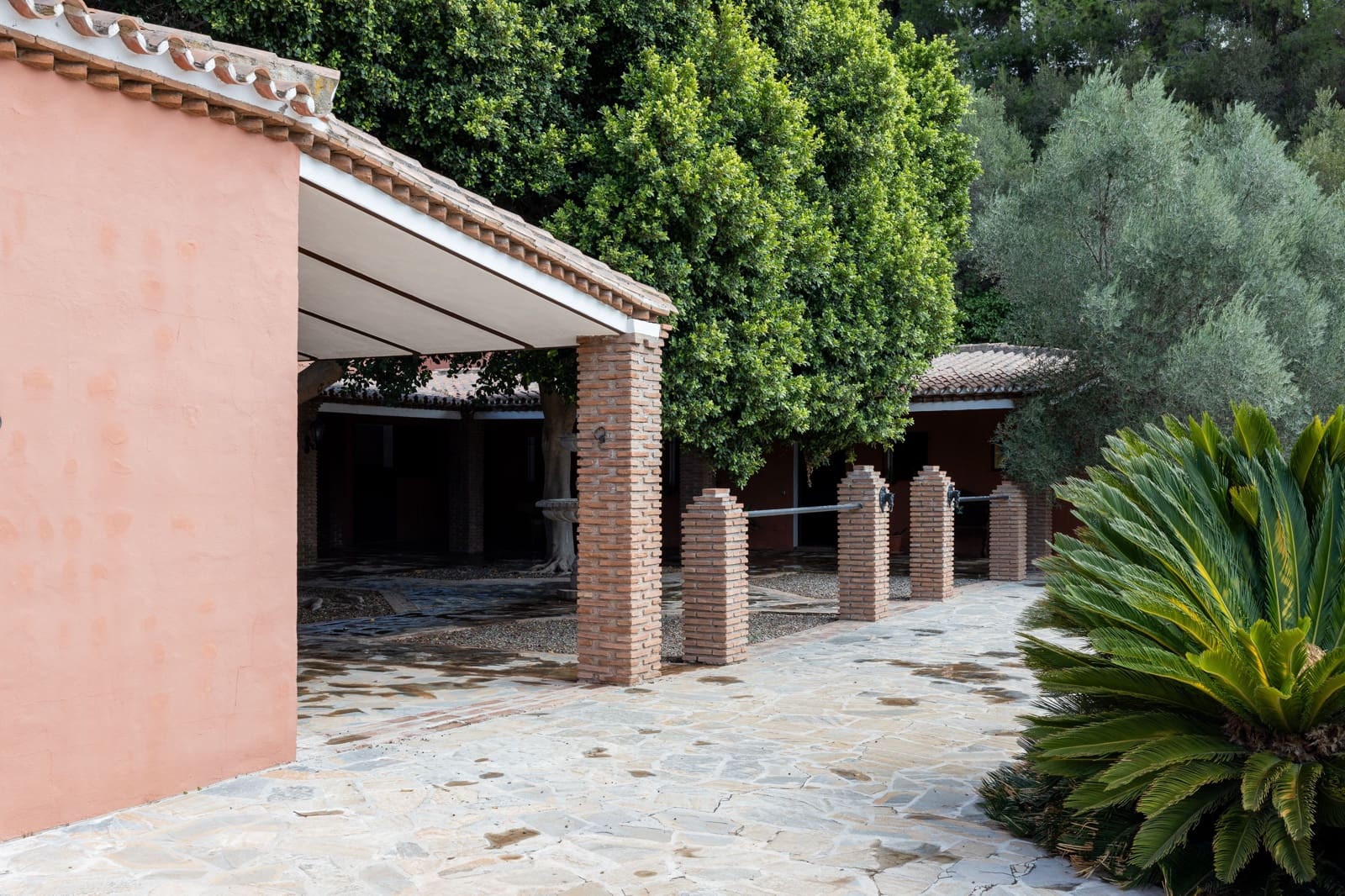 8 soveværelse Finca/Landehus til salg i Coin med swimmingpool - € 2.400.000 (Ref: 7789549)