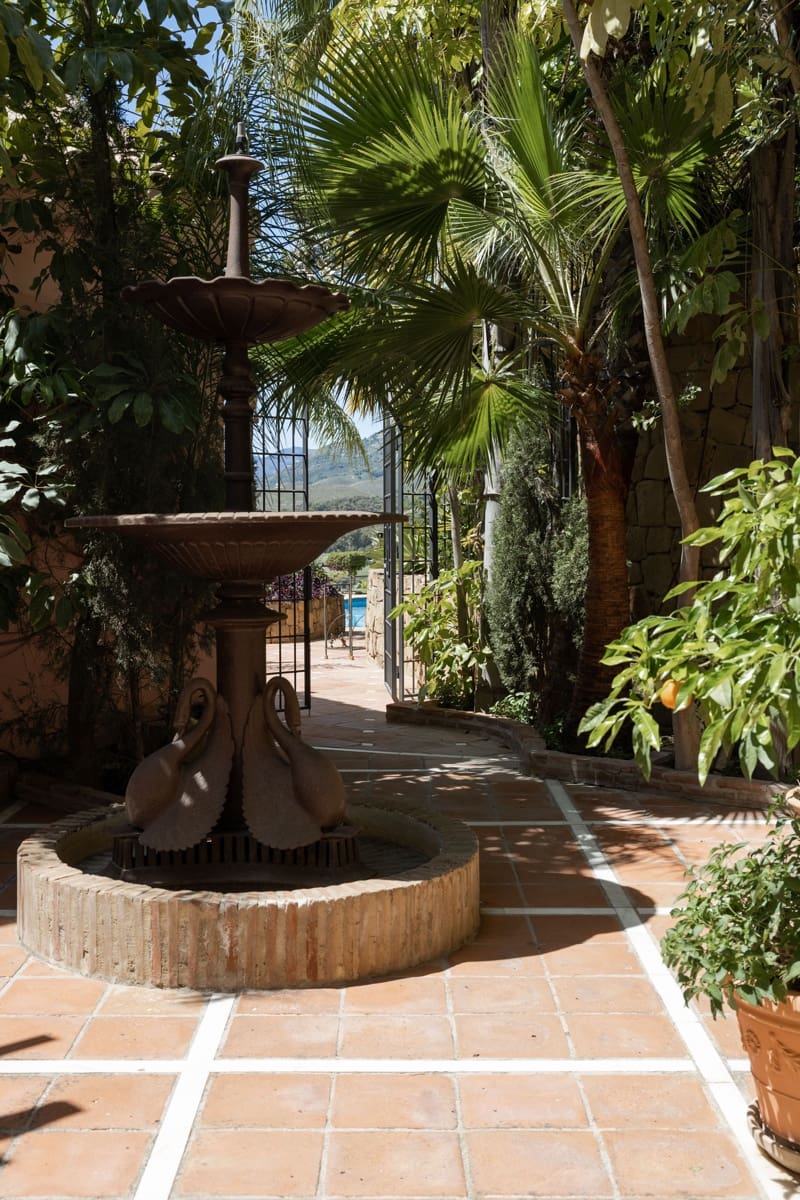 5 soveværelse Villa til salg i Benahavis med swimmingpool - € 5.250.000 (Ref: 7810460)