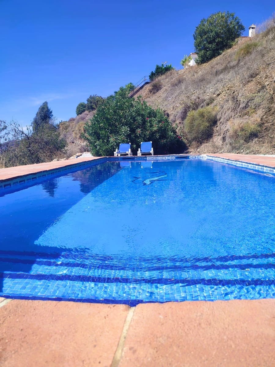 4 soveværelse Byhus til salg i Arenas med swimmingpool - € 455.000 (Ref: 7823668)