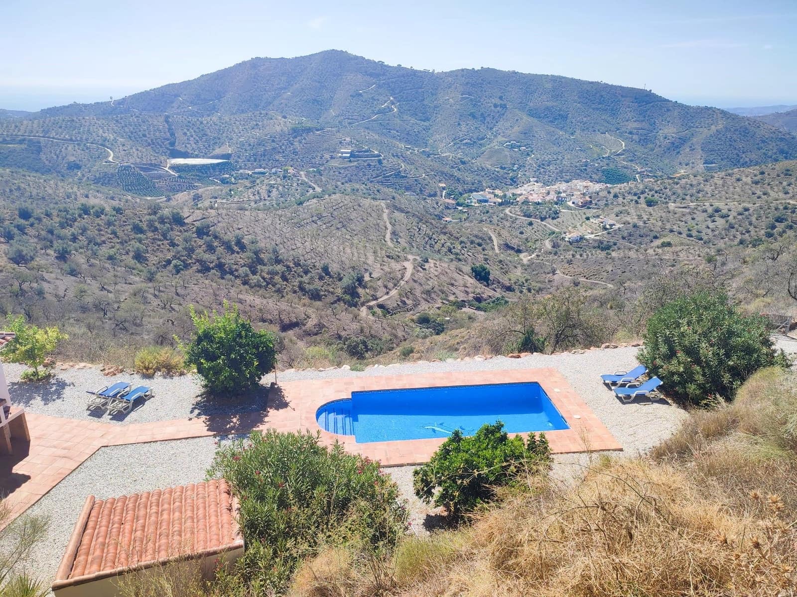 4 soveværelse Byhus til salg i Arenas med swimmingpool - € 455.000 (Ref: 7823668)